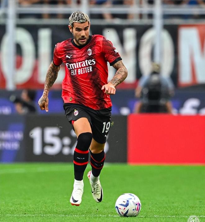 父亲：圣地亚哥从未讨论过离开的可能性，他在米兰很开心