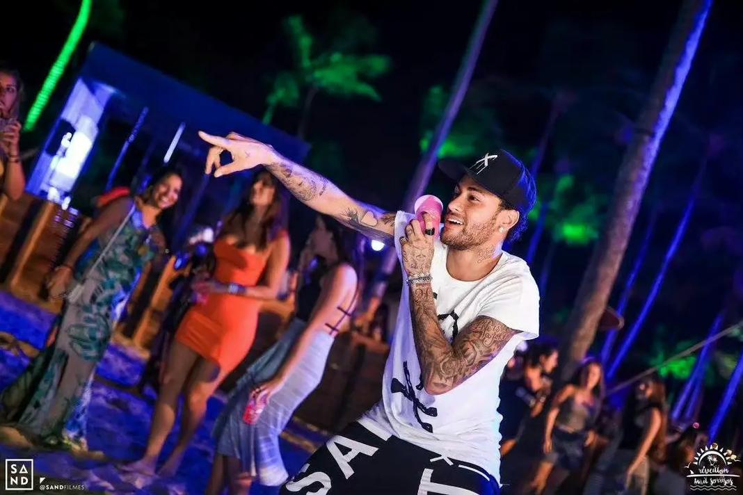 国乒单打首败诞生！总分8-2胜法国队，王楚钦孙颖莎混双已连胜9局