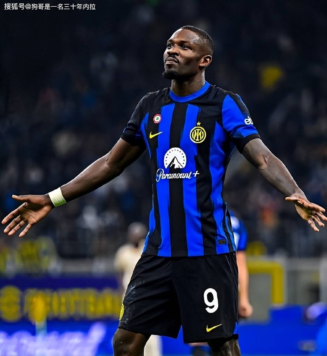 尤文官方：弗拉霍维奇左长收肌肌肉肌腱交界处严重损伤（尤文官宣：弗拉霍维奇左侧长收肌肌腱结合部重度受损）