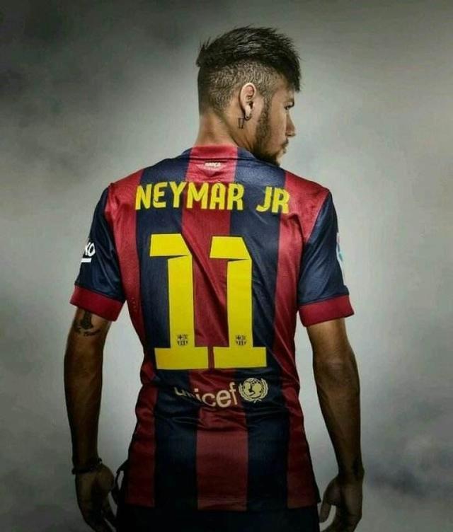 篮球湖人全队配合默契提升（湖人全队配合日益默契）