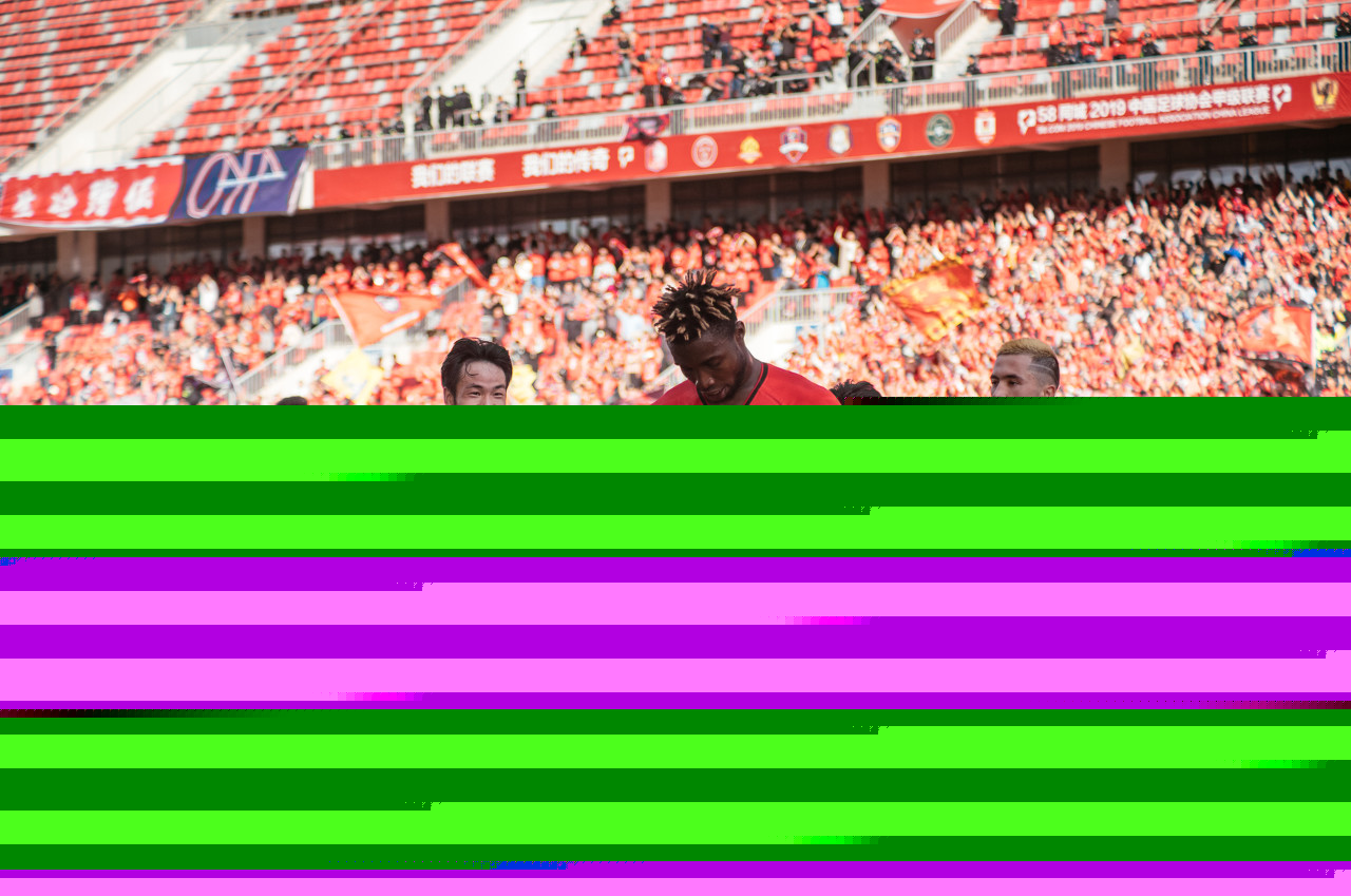 手感低迷！迪亚洛半场9中3&罚球4中1得到8分1板1助攻（状态欠佳！迪亚洛半场9投3中、罚球4罚1中，得到8分1板1助攻）