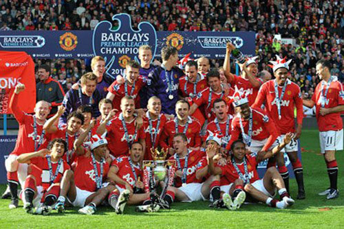 记者：拜仁和于帕进行深入谈判，他们预计球员最终会完成续约