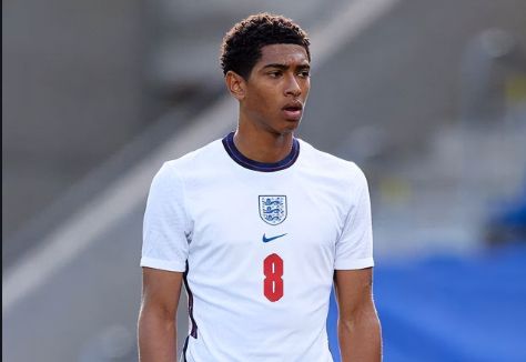 特奥：莱奥有时不知道心思在哪，某些人还在米兰我就不会回去（特奥：莱奥有时心不在焉；若某些人仍在米兰，我绝不回归）