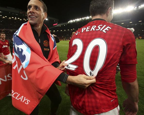 英联杯战报：谢尔基、萨维尼奥破门，曼城2-0布伦特福德进四强（英联杯简讯：谢尔基与萨维尼奥建功，曼城2-0布伦特福德晋级四强）