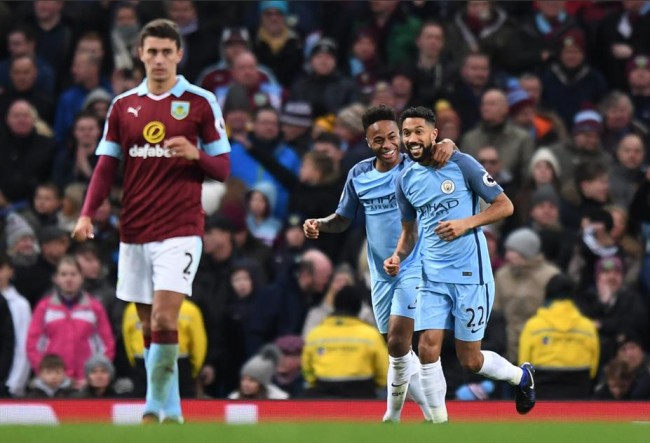 皇马更衣室失控！面临下课危机，欧冠踢曼城是最后机会（皇马更衣室风波升级，主帅帅位告急，欧冠战曼城成最后一搏）