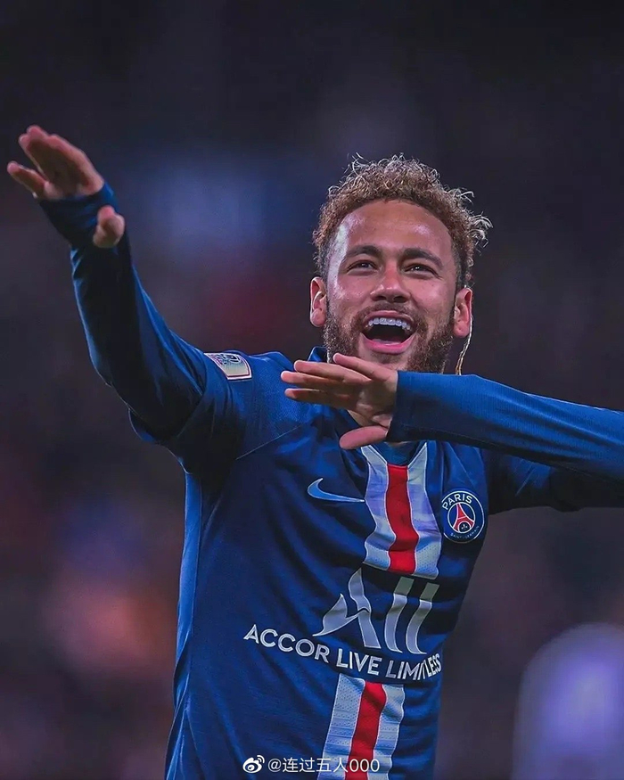 刘若钒：今年这一年挺不容易的，结果和过程都值得回味