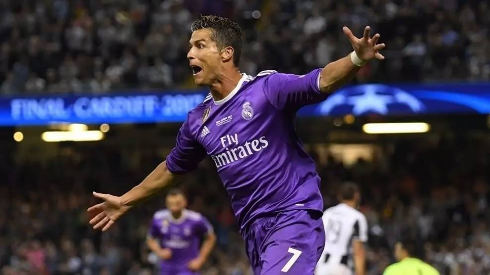 海兰德：泰伦卢在开玩笑，他是一个很棒教练&好人