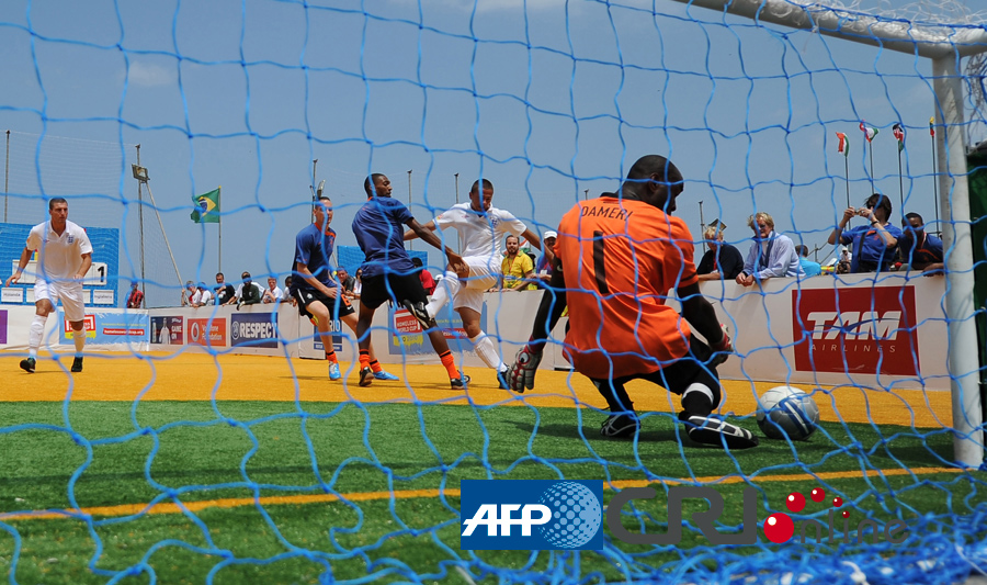 葡体后卫曼加斯：我们展现了实力，但最终运气站在了拜仁那边（曼加斯：葡体表现亮眼，最终幸运女神眷顾拜仁）