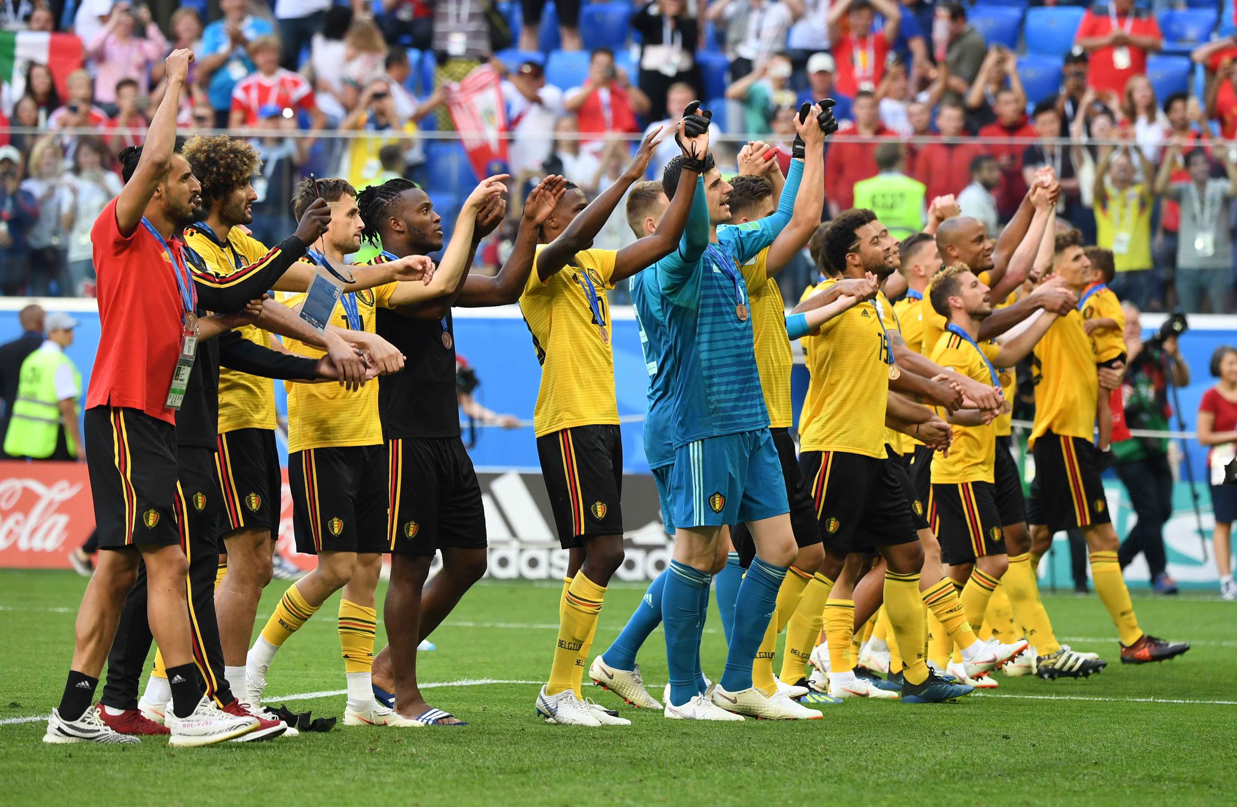 邮报：爱尔兰U19女足比赛前，现场却误放了英国国歌（《邮报》：爱尔兰U19女足赛前现场误播英国国歌）