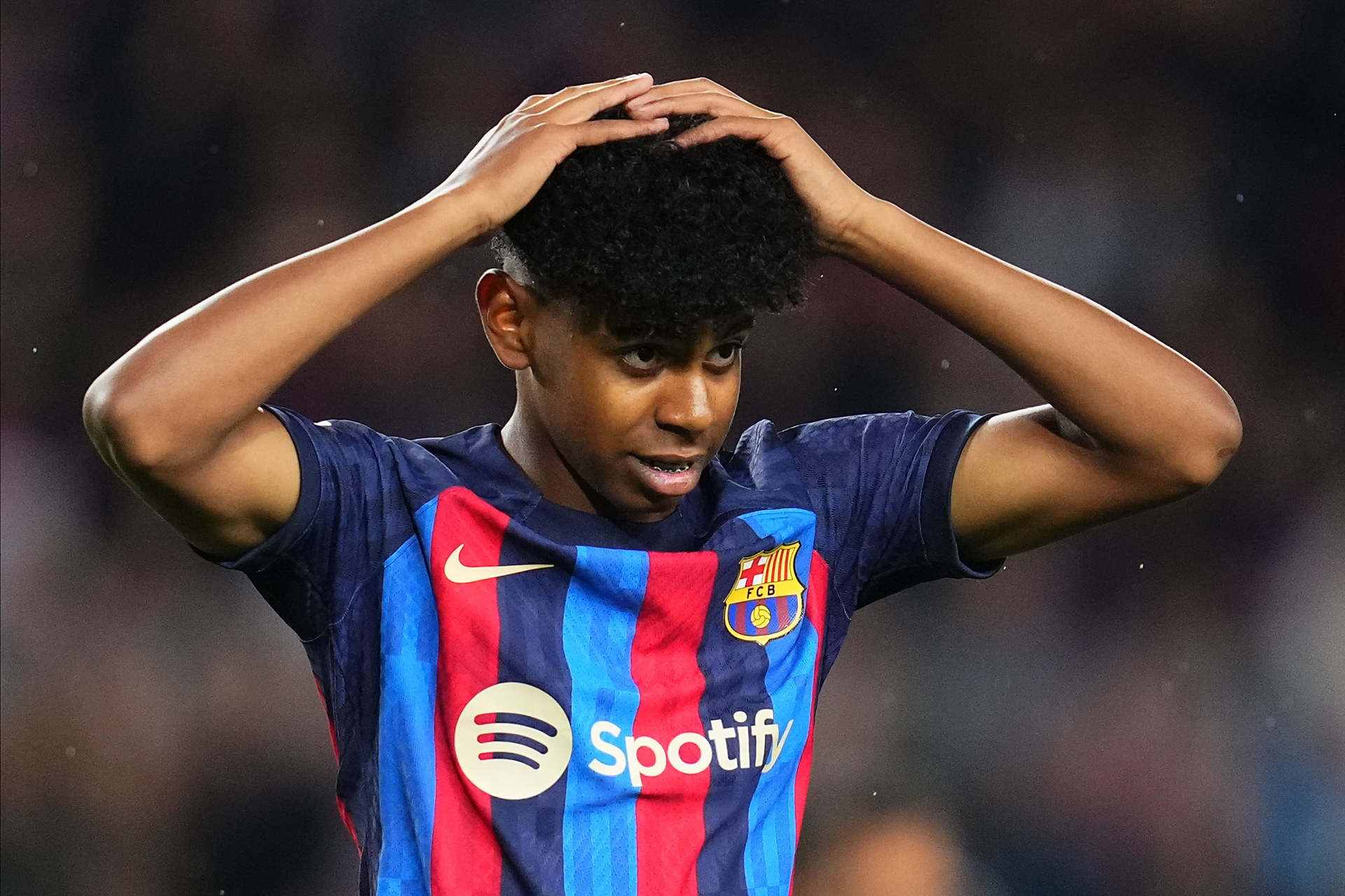 莱万慌了吗？巴萨另一神锋每88分钟进1球，主力中锋之争提前结束？（莱万该慌吗？巴萨另一锋霸88分钟一球，主力中锋之争或提前落幕）