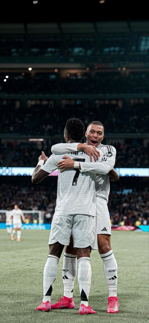 陈涛：很遗憾没从自己手中保级，但结局还好不辱使命（陈涛：遗憾未能亲手保级，所幸最终无愧于心）