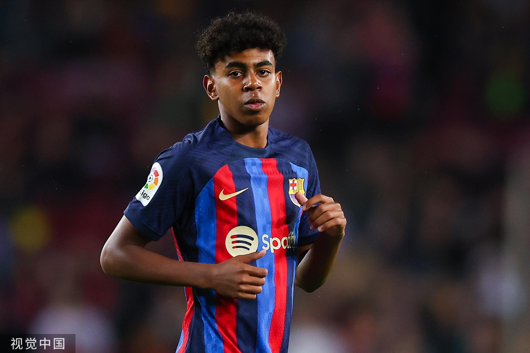 世体：薪水报价远不如利物浦和拜仁，巴萨基本退出格伊争夺战（世界体育报：薪资条件逊于利物浦和拜仁，巴萨基本放弃引进格伊）