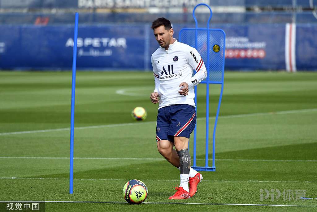 这队防守轮转太快了（这支球队的防守轮转速度惊人）